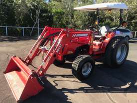 Massey ferguson 1660 4wd tractor - picture0' - Click to enlarge