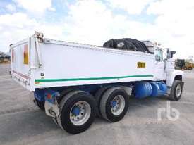 MACK R600 Tipper Truck (T/A) - picture1' - Click to enlarge