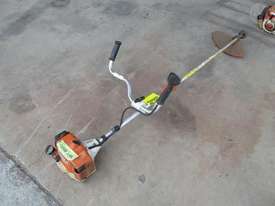 Stihl FS200 Brushcutter - picture2' - Click to enlarge