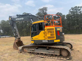 Volvo ECR235 Tracked-Excav Excavator - picture2' - Click to enlarge