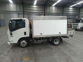 Isuzu NLR200S - picture2' - Click to enlarge