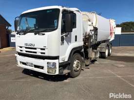 2008 Isuzu FVZ 1400 Auto - picture2' - Click to enlarge