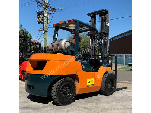 Toyota 3.5T Gas Forklift 7FG35 for HIRE from $290pw + GST