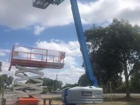 Straight Boom lift - picture1' - Click to enlarge