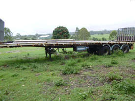 Freighter Semi Flat top Trailer - picture1' - Click to enlarge