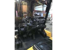 7.0T TCM (6m Lift) Side-Shift, HydForkPstn, Diesel FD70Z8 Forklift - picture2' - Click to enlarge