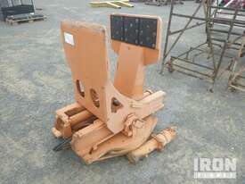 Hydraulic Forklift Clamps - picture0' - Click to enlarge