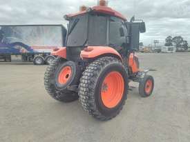 Kubota M7040 2WD - picture1' - Click to enlarge