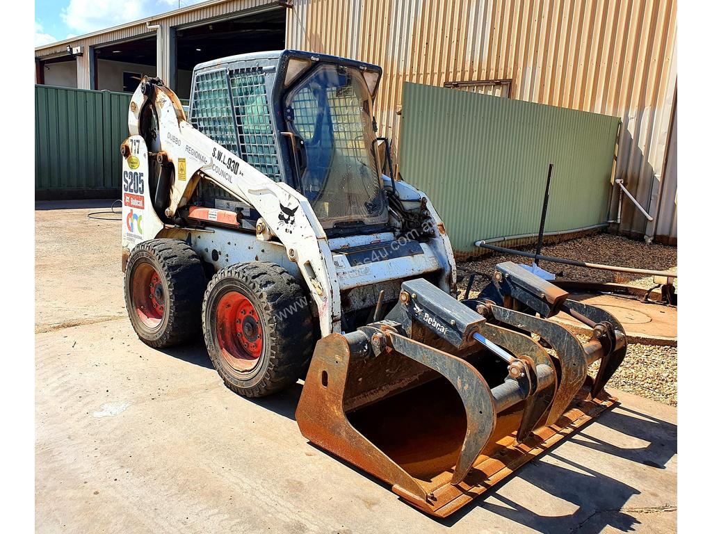 Used 2012 Bobcat S205 Wheeled SkidSteers in , - Listed on Machines4u