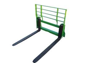 Fieldquip PF48E FEL Pallet Forks Euro Attachment - picture0' - Click to enlarge