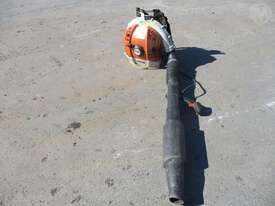 Stihl BR500 Backpack Blower - picture2' - Click to enlarge