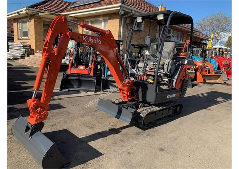 caption KUBOTA KX41-3 KX41