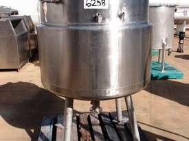 Stainless Steel Jacketed Mixing Tank, Capacity: 500Lt - picture0' - Click to enlarge