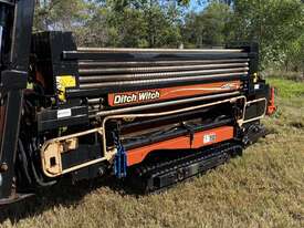 Ditch Witch 20/20 Directional Drill - picture2' - Click to enlarge