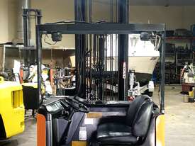 Toyota High Reach Electric Forklift - picture0' - Click to enlarge