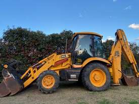 JCB 3CX 4WD Extendahoe New Roll Over Forks Pilot Control Backhoe - picture2' - Click to enlarge