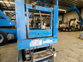 GS2032 Electric Scissor Lift  - picture2' - Click to enlarge