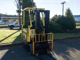 2.268T Battery Electric 4 Wheel Forklift - picture1' - Click to enlarge