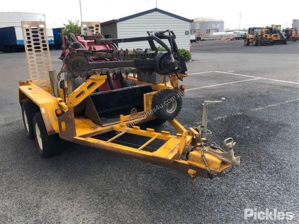 Used Dingo Mini Digger 2007 Dingo Mini Digger K94III Mini Loader in