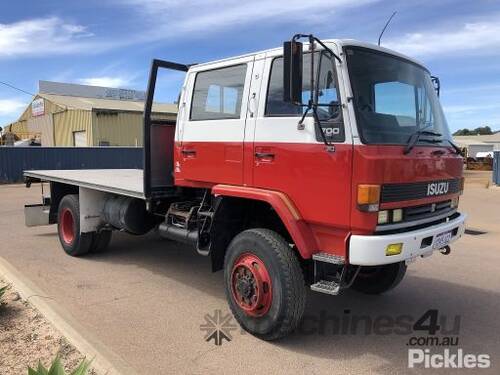 1989 Isuzu FTS700