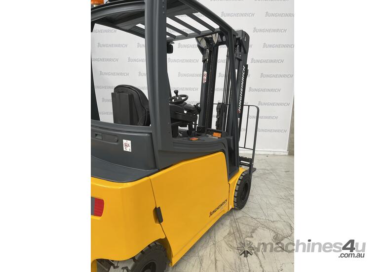 Used 2013 jungheinrich EFG 320 4 Wheel Counterbalance Jungheinrich