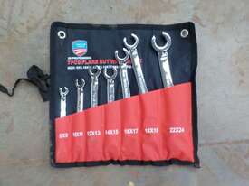 Unused 7Pc Flare Nut Wrench Set - picture0' - Click to enlarge