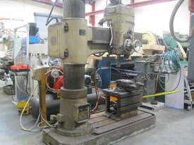 Z3035B Geared Head 1300mm Arm Radial Arm Drill - picture1' - Click to enlarge