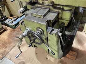 Used Zaklady Model FWA32M Universal Mill - picture0' - Click to enlarge