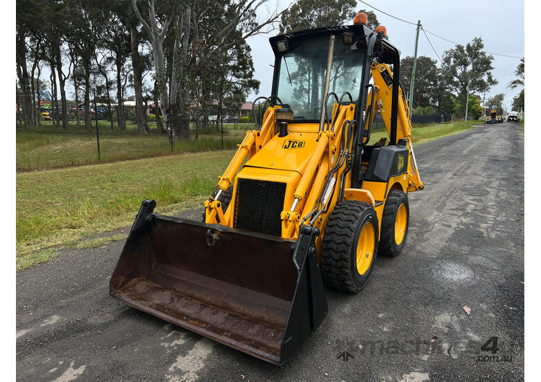 Used 2008 jcb 1CX Backhoe in , Listed on Machines4u