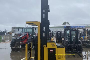 Yale SS030BF 2017 Electric High Lift Order Picker