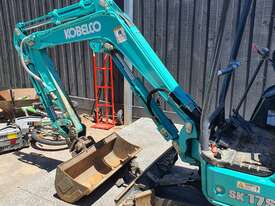Kobelco mini excavator 1.7 tonne With alloy tandem trailer - picture1' - Click to enlarge