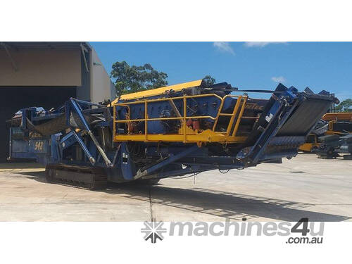 2008 Fintec 542 Incline Screen