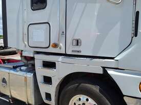 Freightliner Argosy - picture1' - Click to enlarge