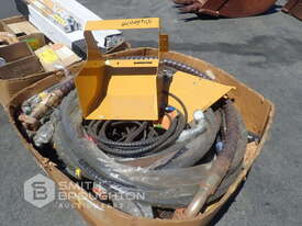 2 X BOXES COMPRISING OF ASSORTED EARTHMOVING PARTS, HYDRAULIC HOSES, LAMPS & ELECTRIC MOTORS - picture1' - Click to enlarge