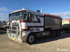 2007 Kenworth K104b - picture0' - Click to enlarge