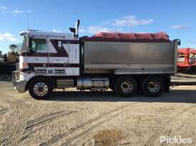 2007 Kenworth K104b - picture1' - Click to enlarge