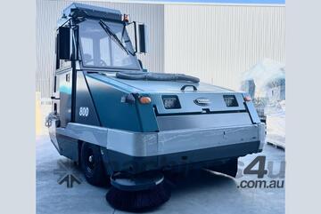 800 Ride-On Diesel Powered Sweeper