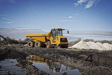 Hydrema 920G Dump Truck: 314 HP for Efficient Soft Ground Hauling!