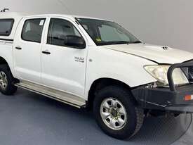 Toyota Hilux 150 - picture0' - Click to enlarge