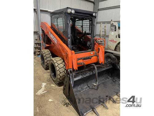 2018 kubota Ssv65 skid steer bobcat not svl75 posi track excavator cat 