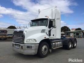 2015 Mack Granite - picture0' - Click to enlarge