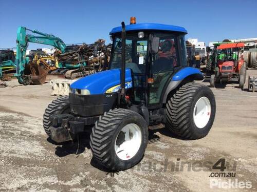 2005 New Holland TD70D