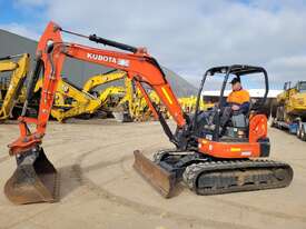 2020 KUBOTA U55-4 5.6T EXCAVATOR WITH ROPS CANOPY, RUBBER TRACFKS, HITCH, BUCKETS AND LOW 395 HOURS - picture0' - Click to enlarge