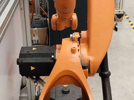 KUKA KR16, KR6 Robots - Set of 2 - picture0' - Click to enlarge