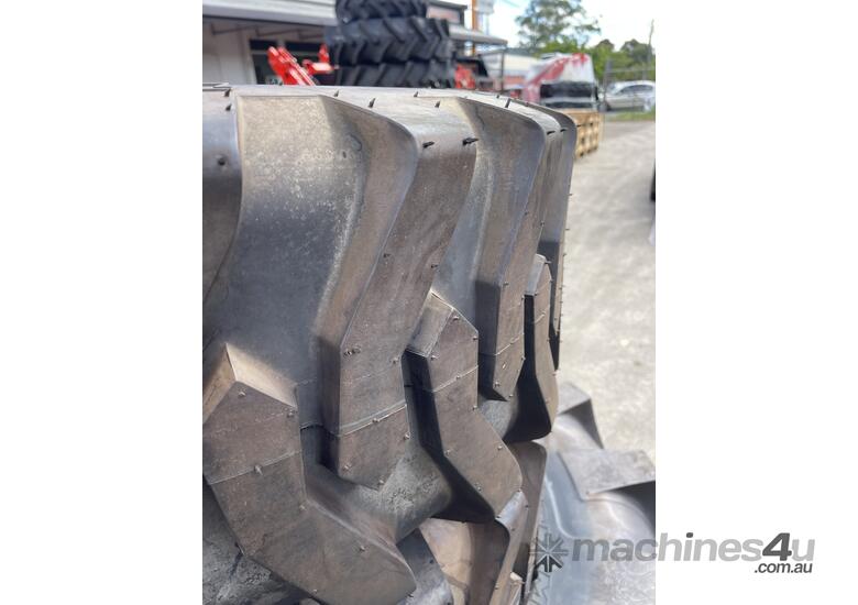 Tractor Tyres 265/70-16.5 (10-16.5)