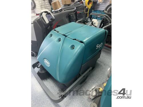 Tennant S10 Sweeper - Fully Refurbished