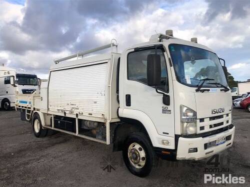 2009 Isuzu FRR500