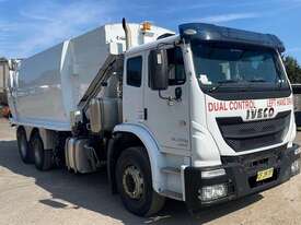 Iveco Acco - picture0' - Click to enlarge