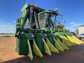 2009 John Deere 7760 Cotton Picker  - picture0' - Click to enlarge