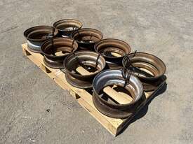 8 x Rims - picture0' - Click to enlarge